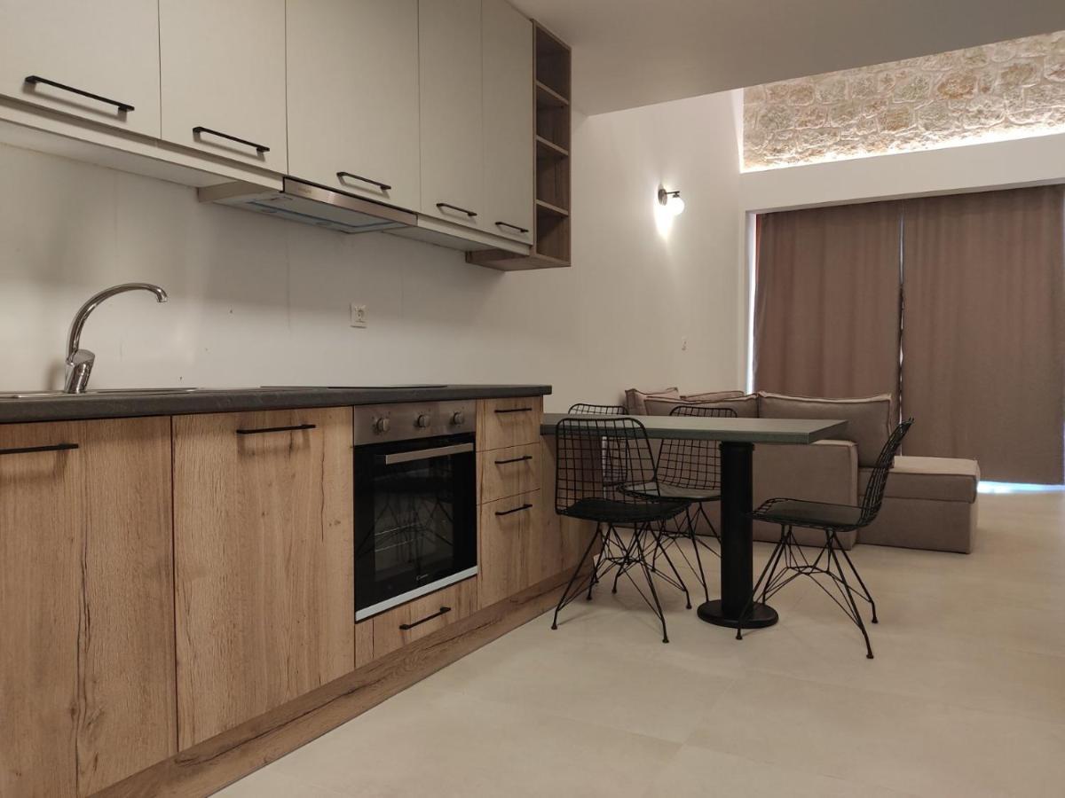 Zefiros Luxury Apartments Sívota Екстериор снимка