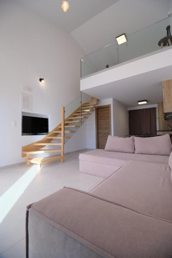 Zefiros Luxury Apartments Sívota Екстериор снимка