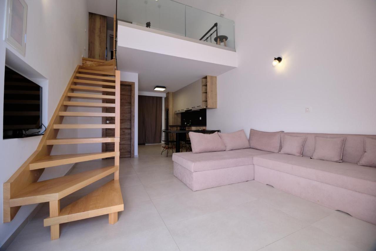 Zefiros Luxury Apartments Sívota Екстериор снимка