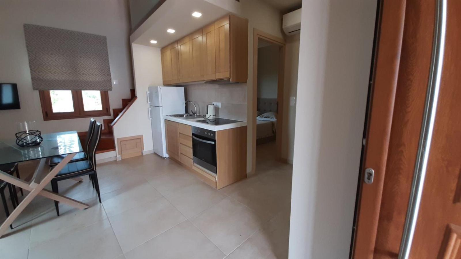 Zefiros Luxury Apartments Sívota Екстериор снимка