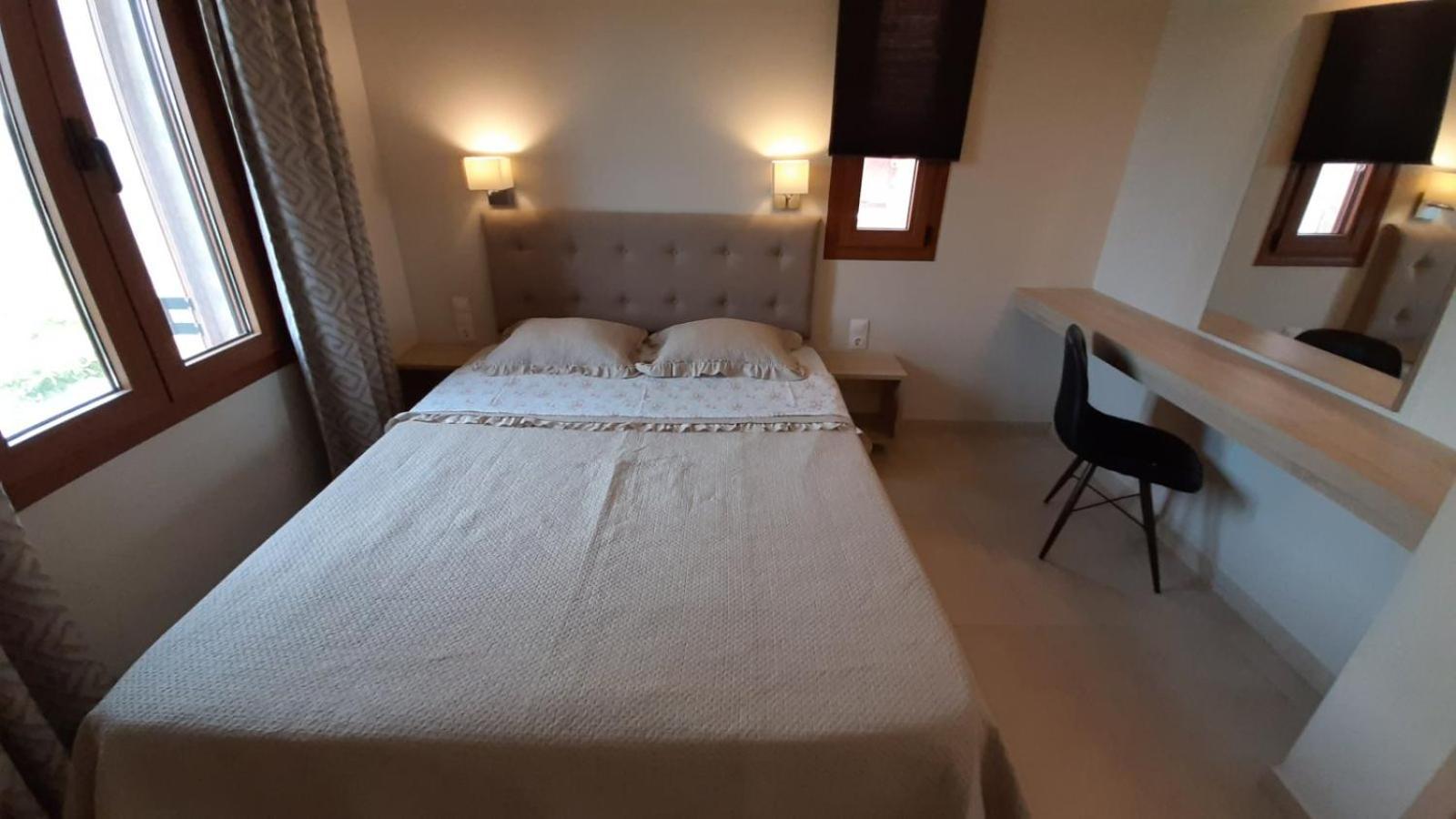 Zefiros Luxury Apartments Sívota Екстериор снимка