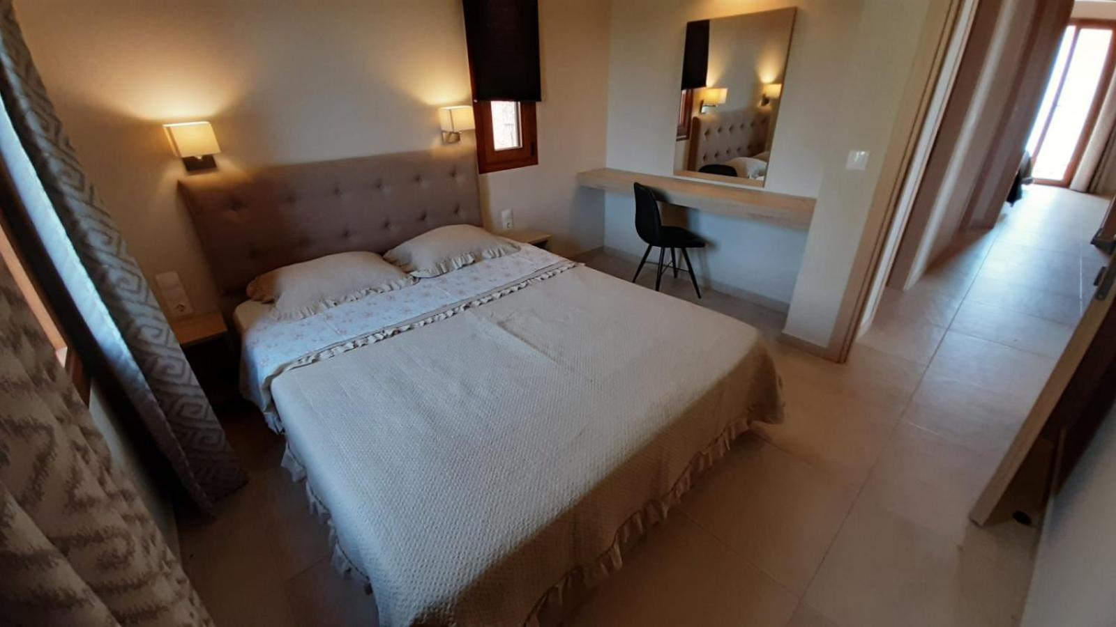Zefiros Luxury Apartments Sívota Екстериор снимка